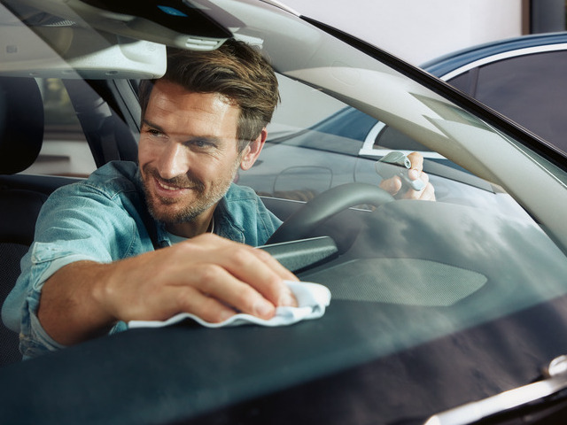 Car Care 640x480.jpg Car Care 640x480.jpg