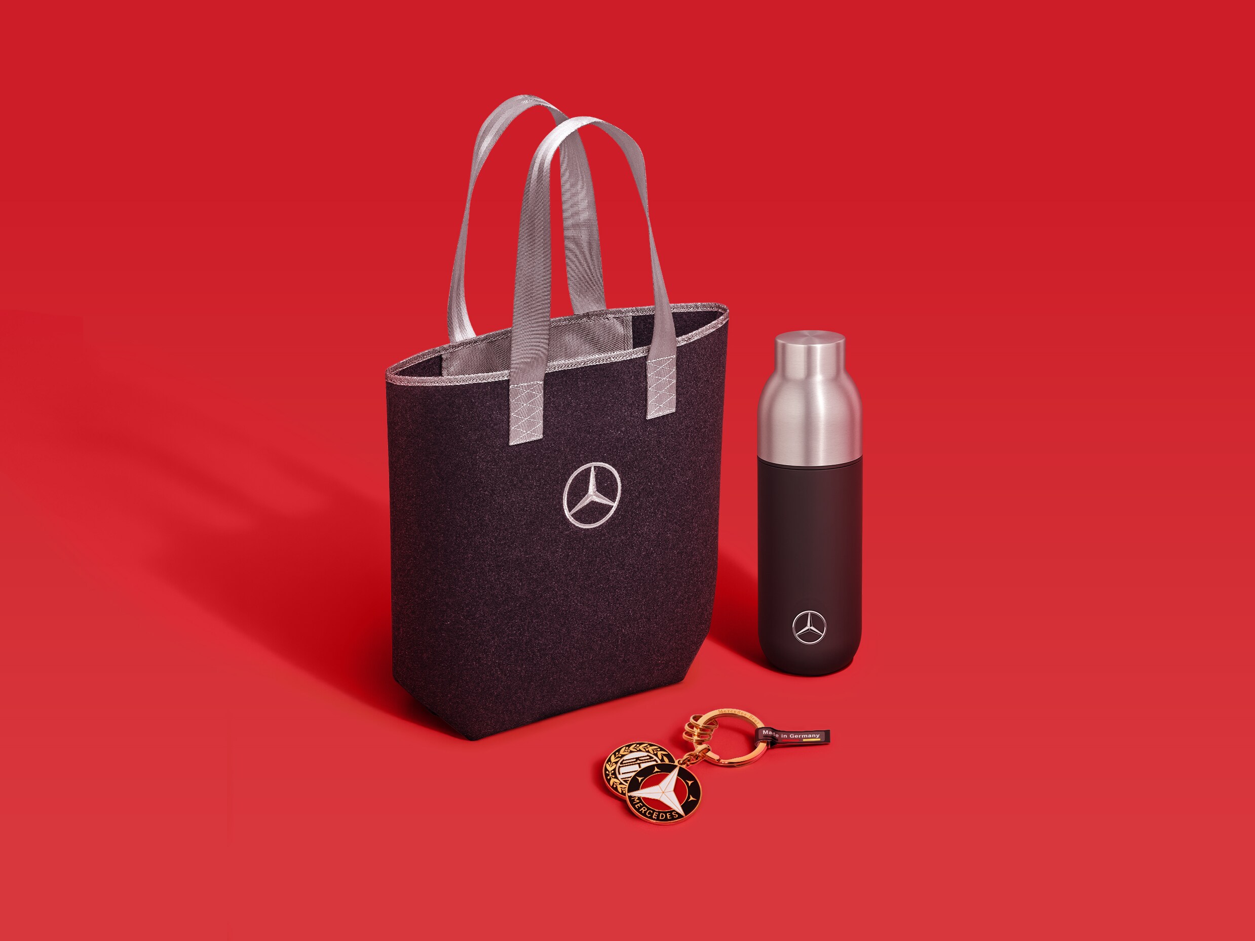 Discover the Mercedes-Benz Collection.