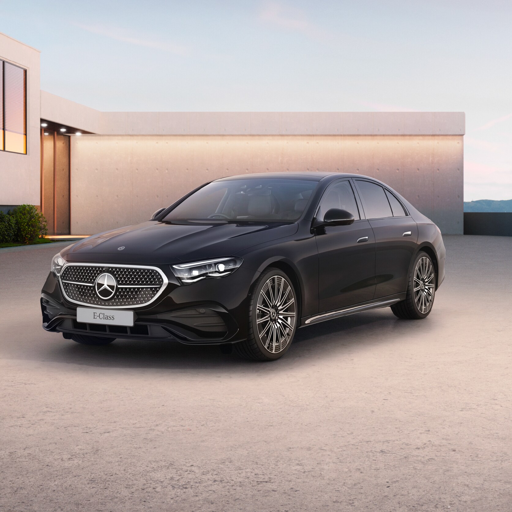The new Mercedes-Benz E 300 Night Edition.