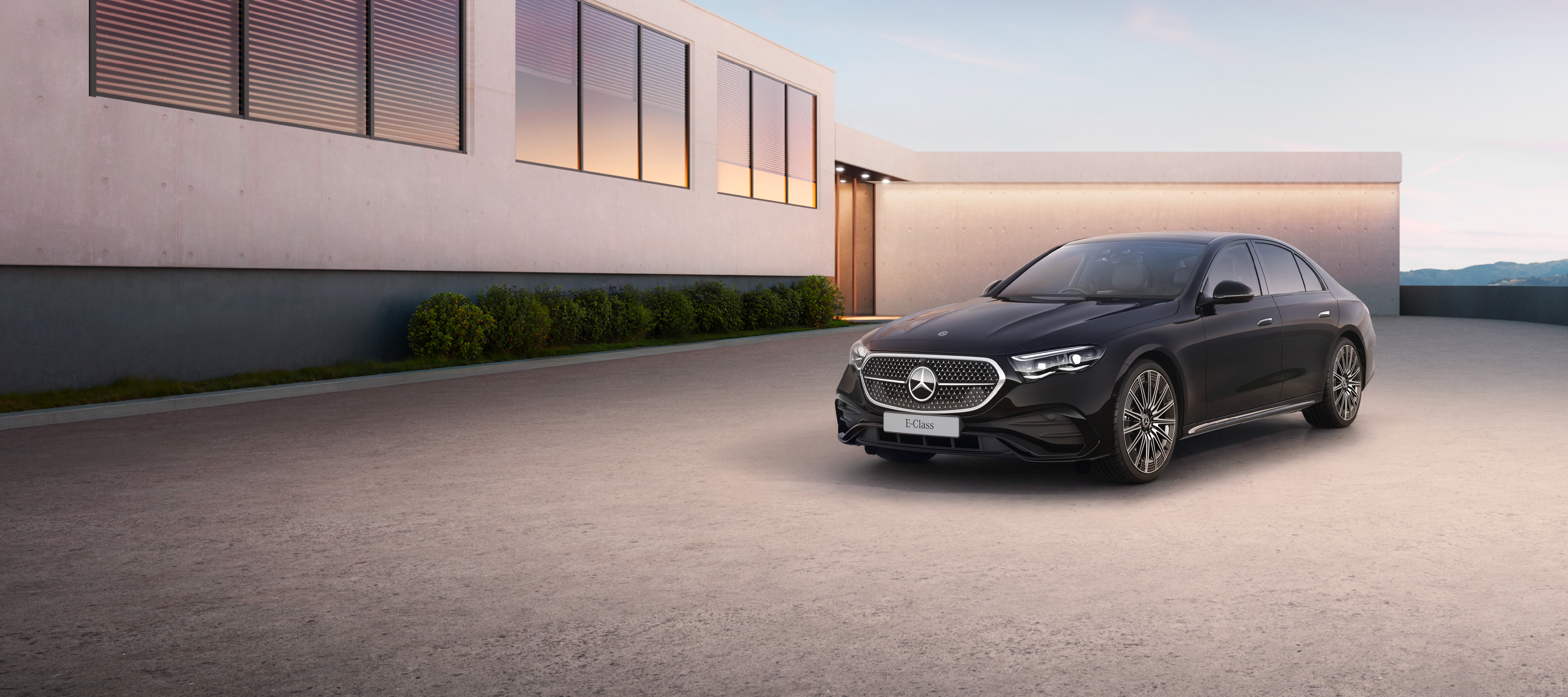 The new Mercedes-Benz E 300 Night Edition. The new Mercedes-Benz E 300 Night Edition.