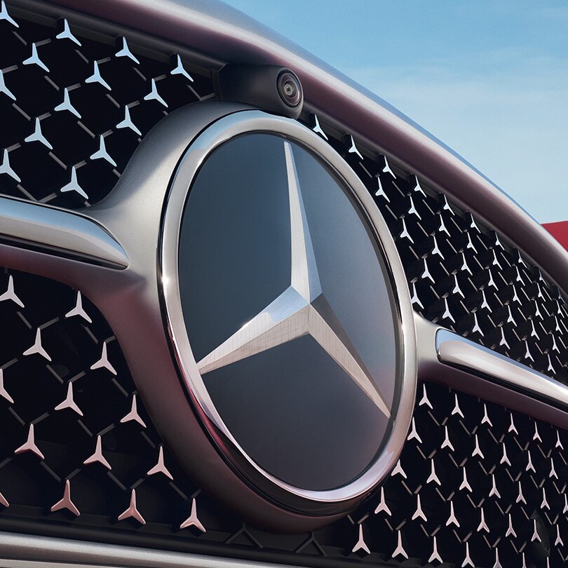 Mercedes-Benz emblem