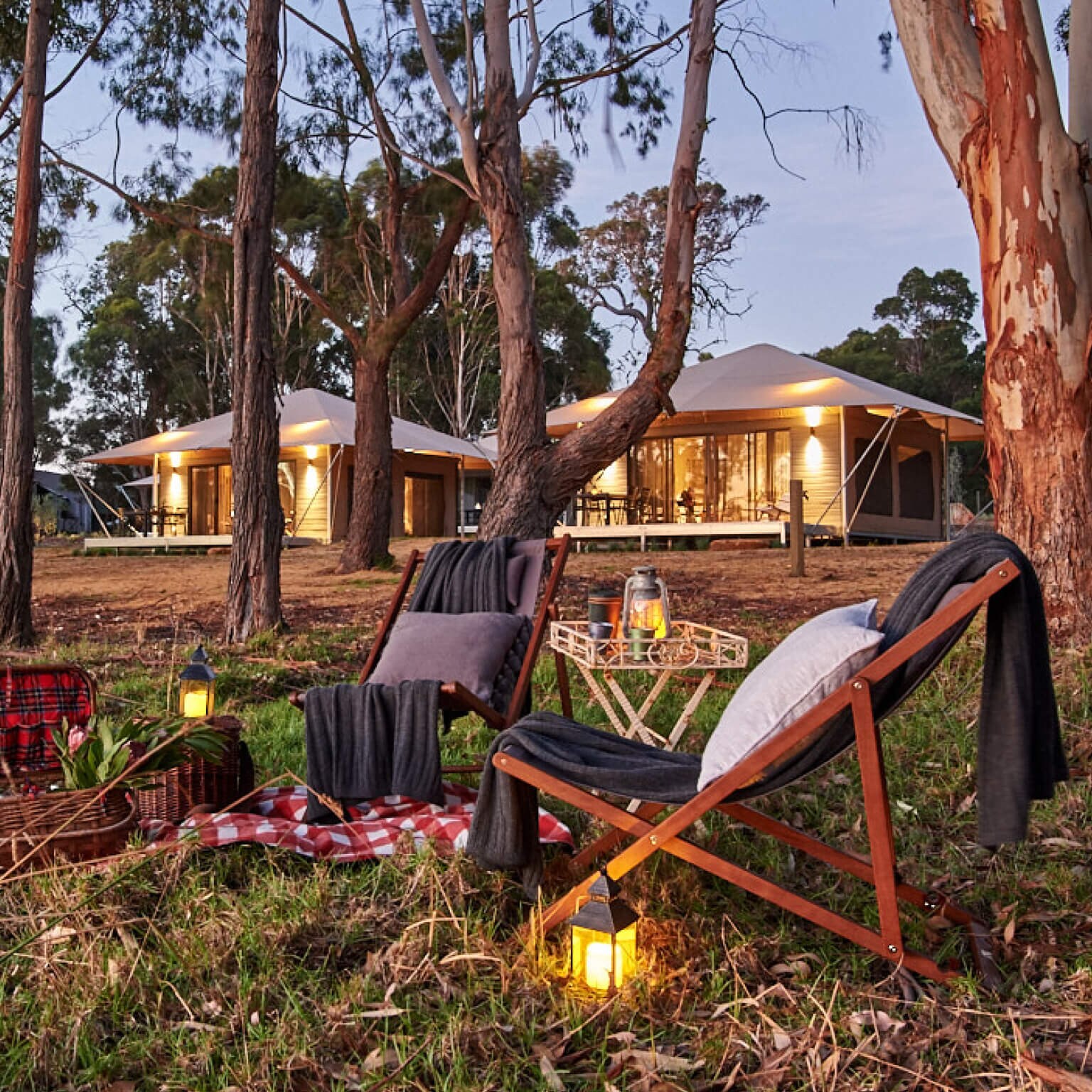 Cabins and a picnic setting