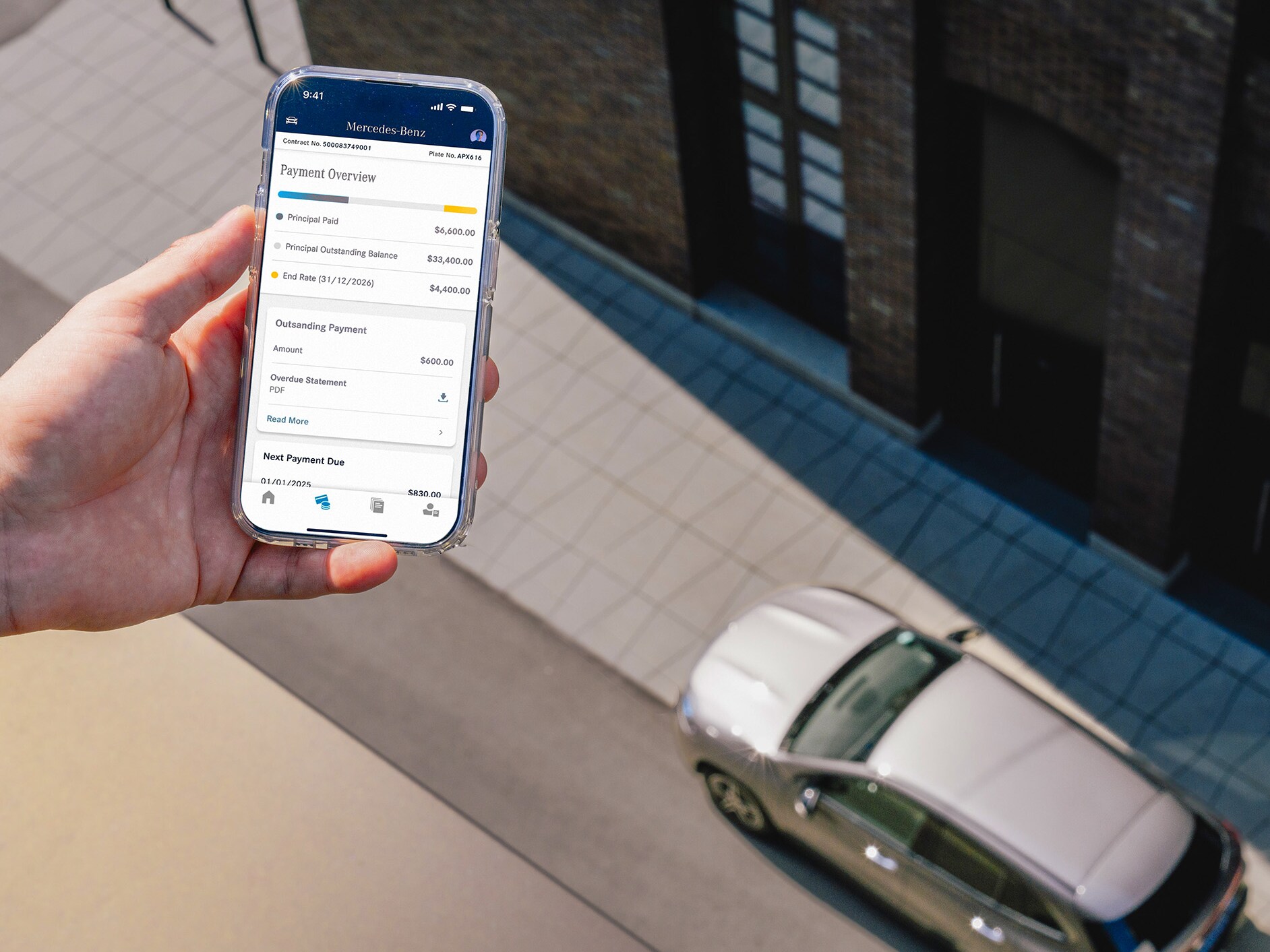Mobile screen on the Mercedes-Benz Finance App