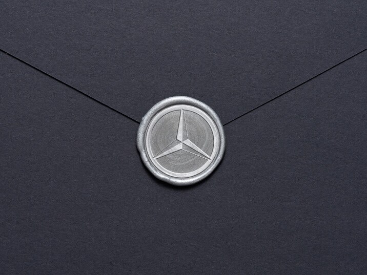Mercedes-Benz Logo