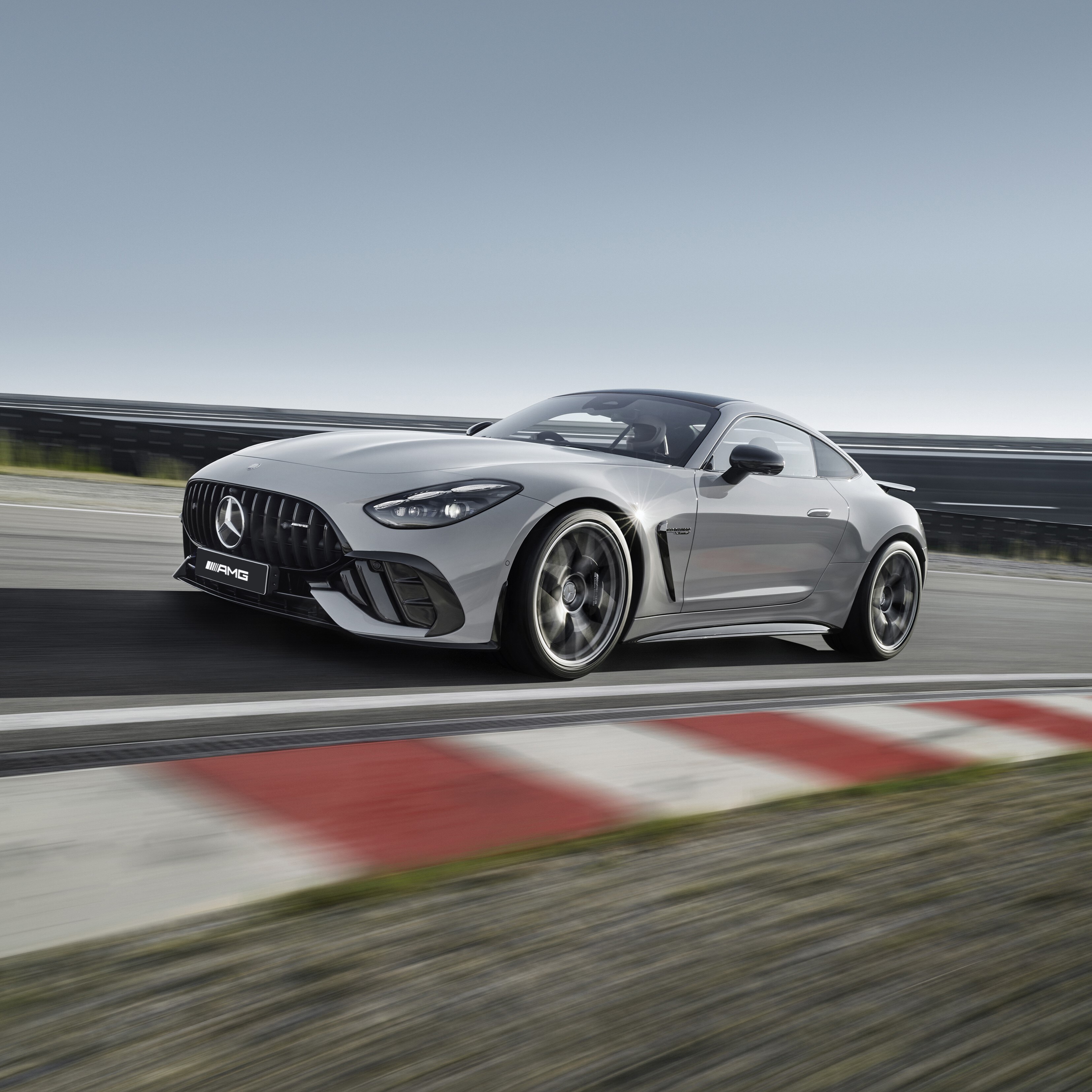 amg-gt63-campaign