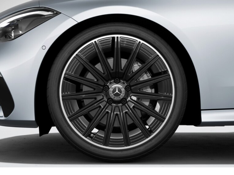 20-inch AMG multi-spoke light-alloy wheels