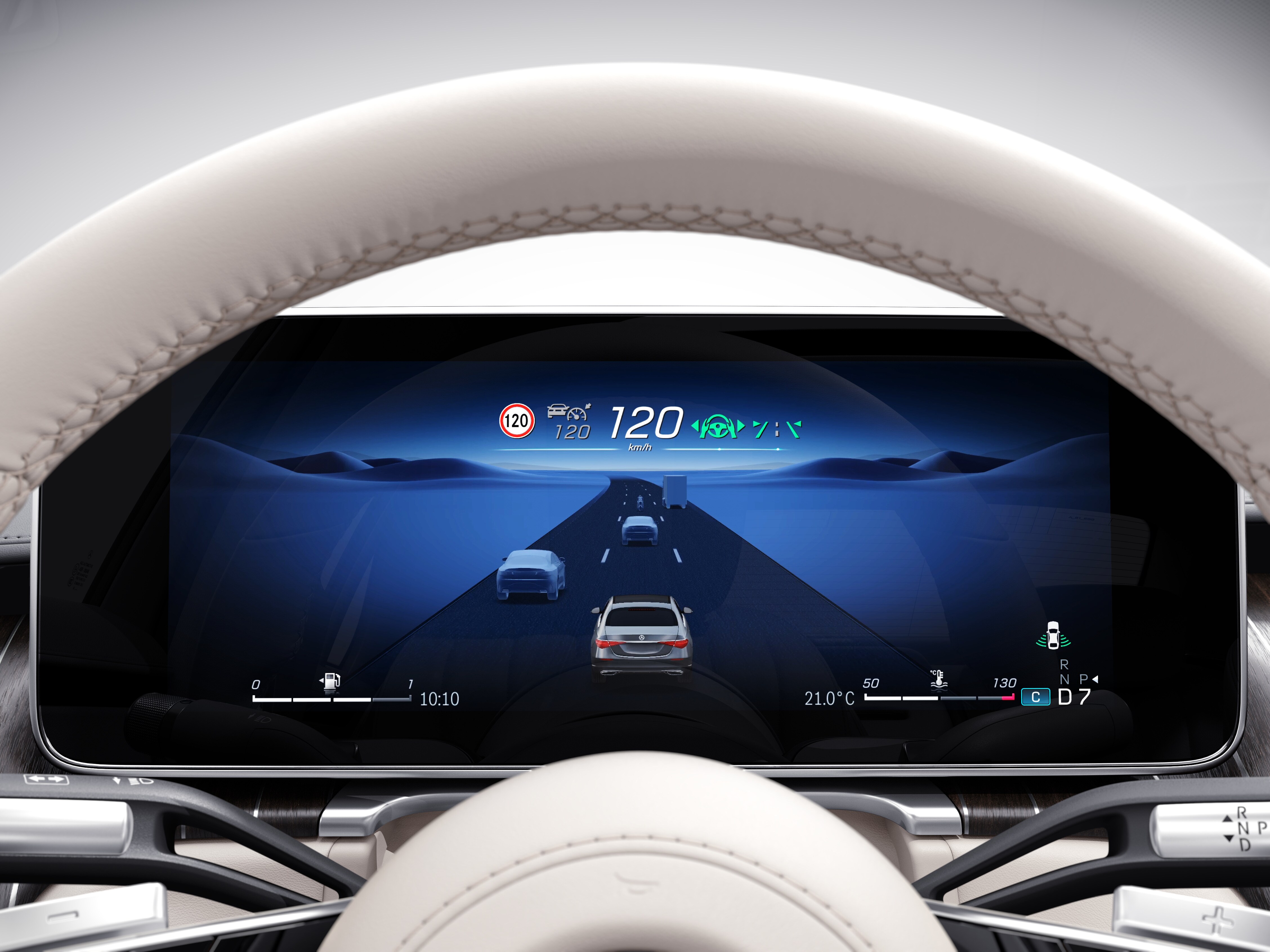 The 3D driver display in the Mercedes-Maybach S-Class