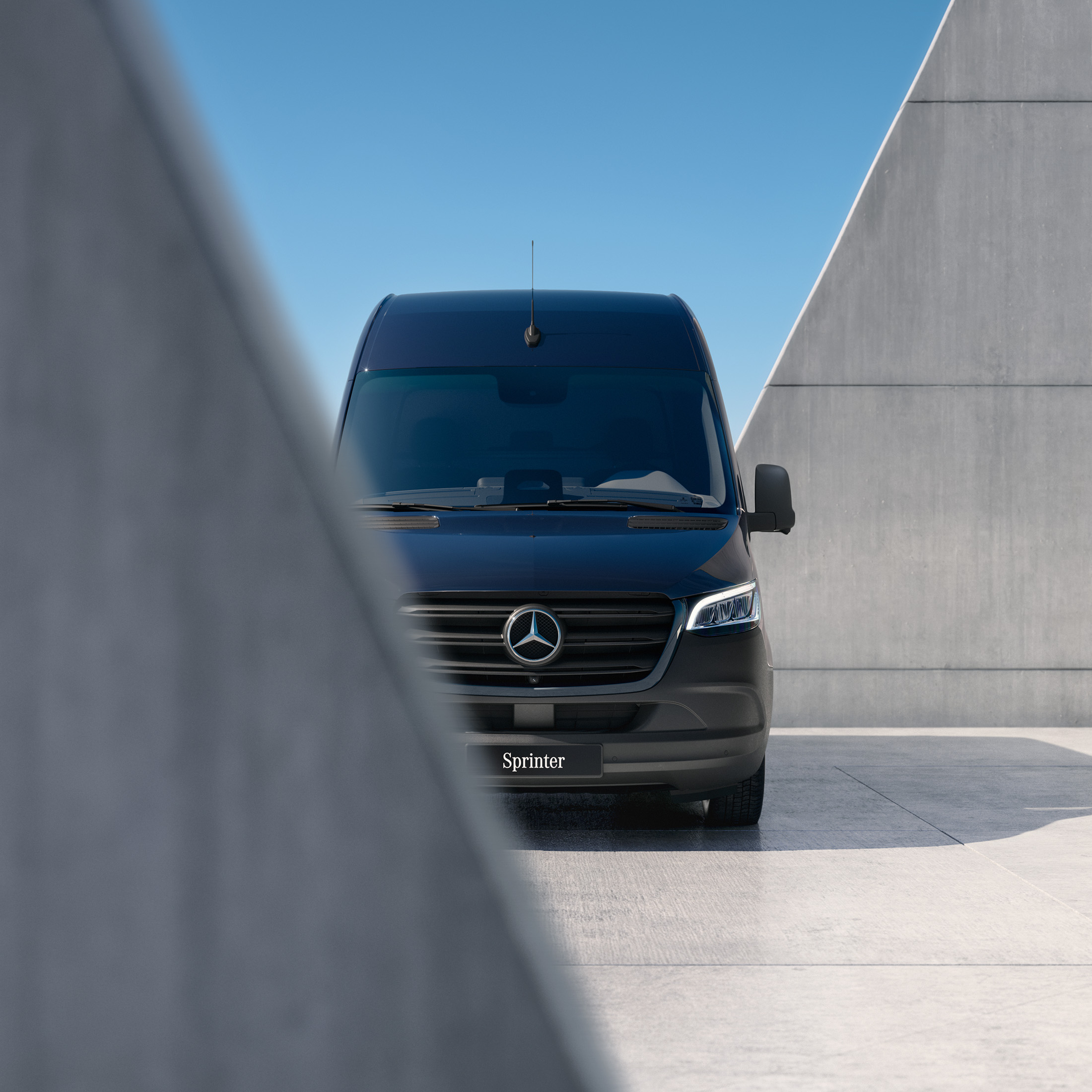 Front view of a Sprinter Mercedes-Benz | Fast Track Finance