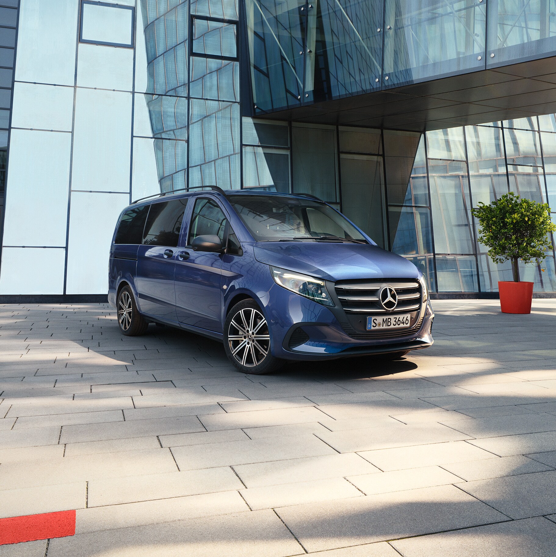 With the Vito Tourer from Mercedes-Benz you are choosing quality.