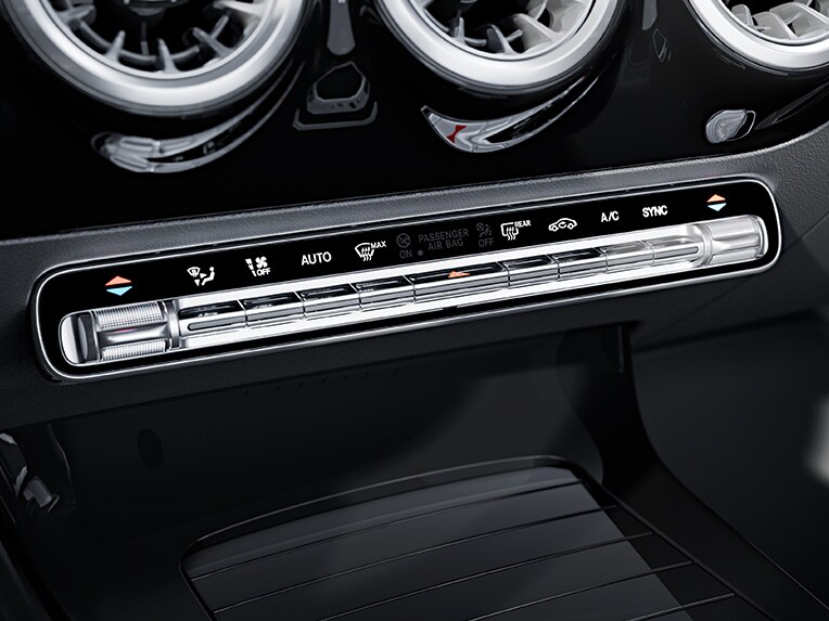 The THERMOTRONIC automatic climate control system in the new A-Class.