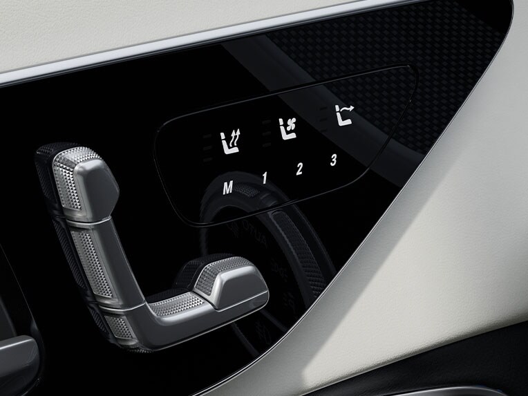 The memory package in the CLE Cabriolet from Mercedes-Benz.