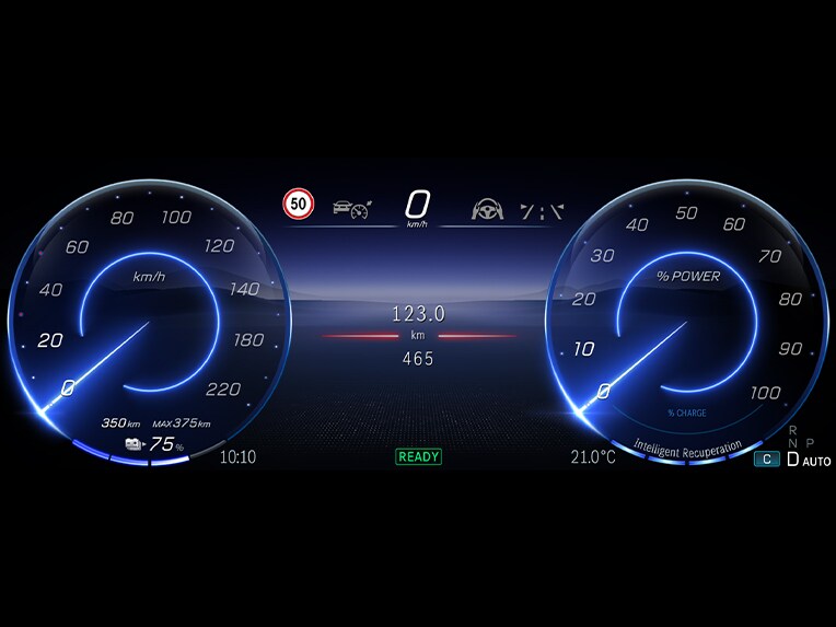 Active range monitoring in the Mercedes-Benz all-electric G-Class.