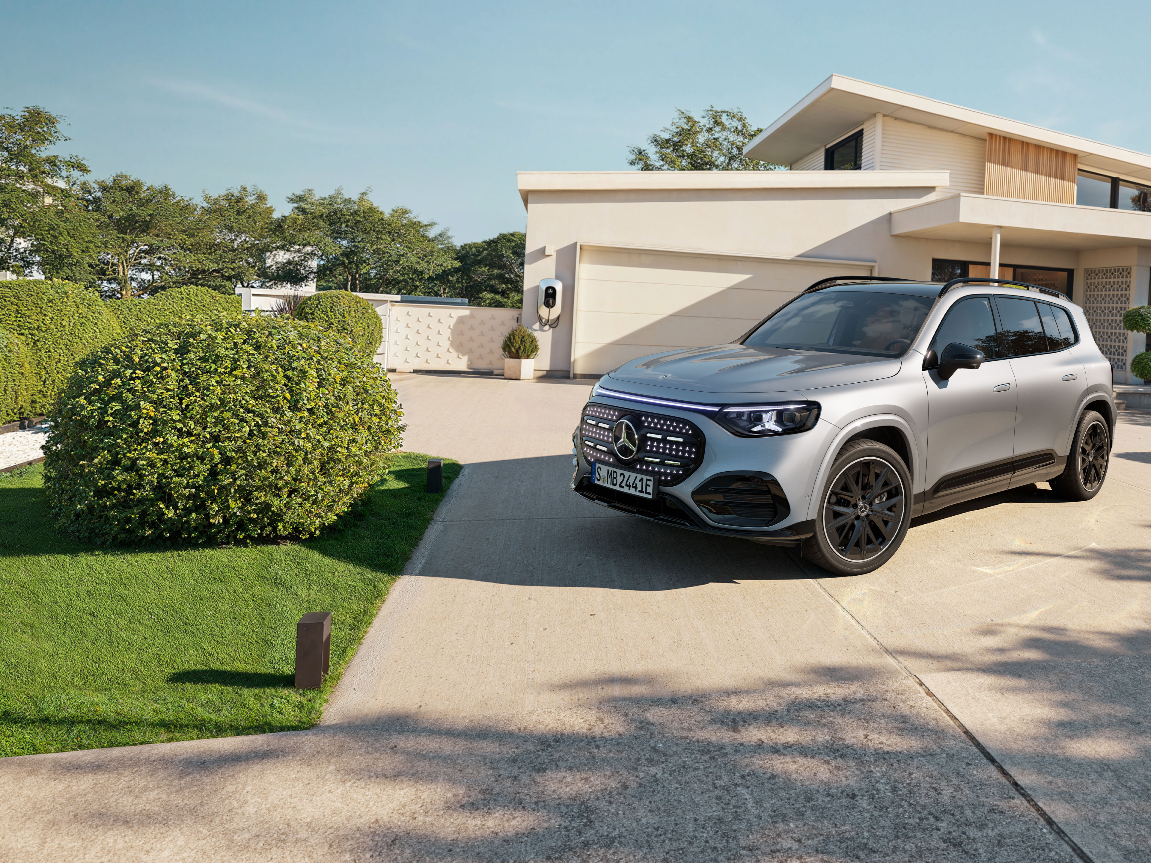 The all new Mercedes-Benz GLB electric The all new Mercedes-Benz GLB electric.
