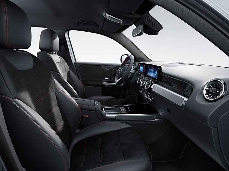 The AMG line in the interior of the new GLB from Mercedes-Benz.