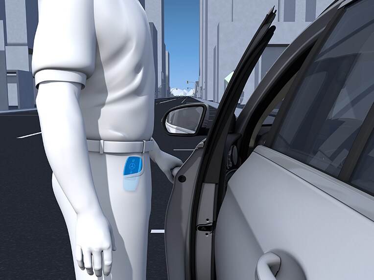 Graphic representation of KEYLESS-GO in the new Mercedes-Benz GLC SUV.