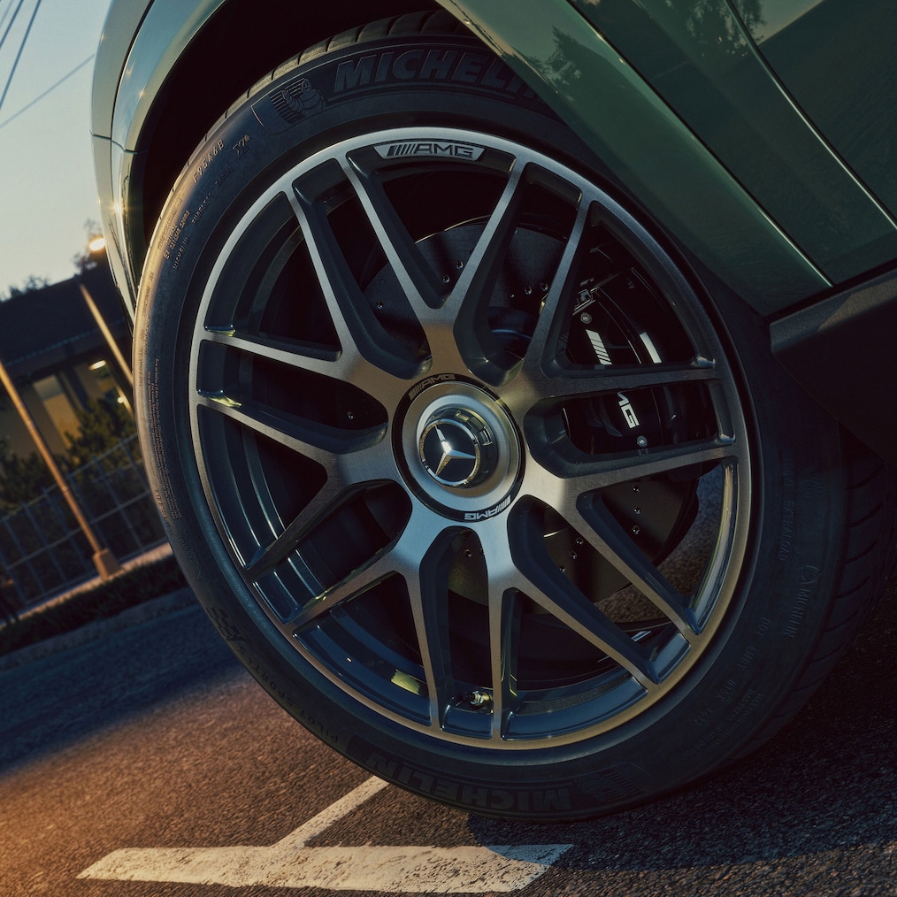 The performance wheels of the GLE 53 4MATIC+ from Mercedes-AMG.