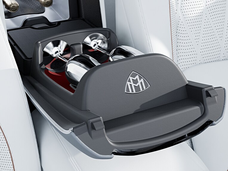 First-Class rear compartment in the Mercedes-Maybach GLS.