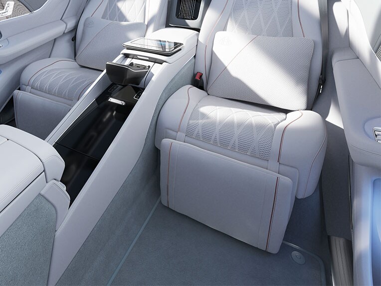 First-Class rear compartment in the Mercedes-Maybach GLS.