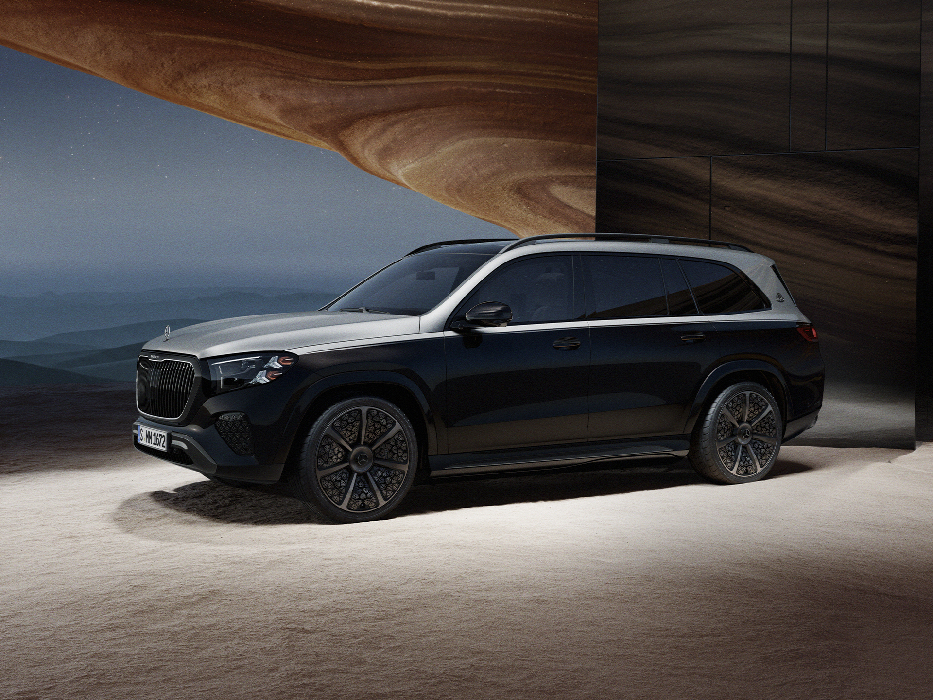 GLS Night Series | Trademark | Mercedes-Maybach Front view of the Mercedes-Maybach GLS Night Series.