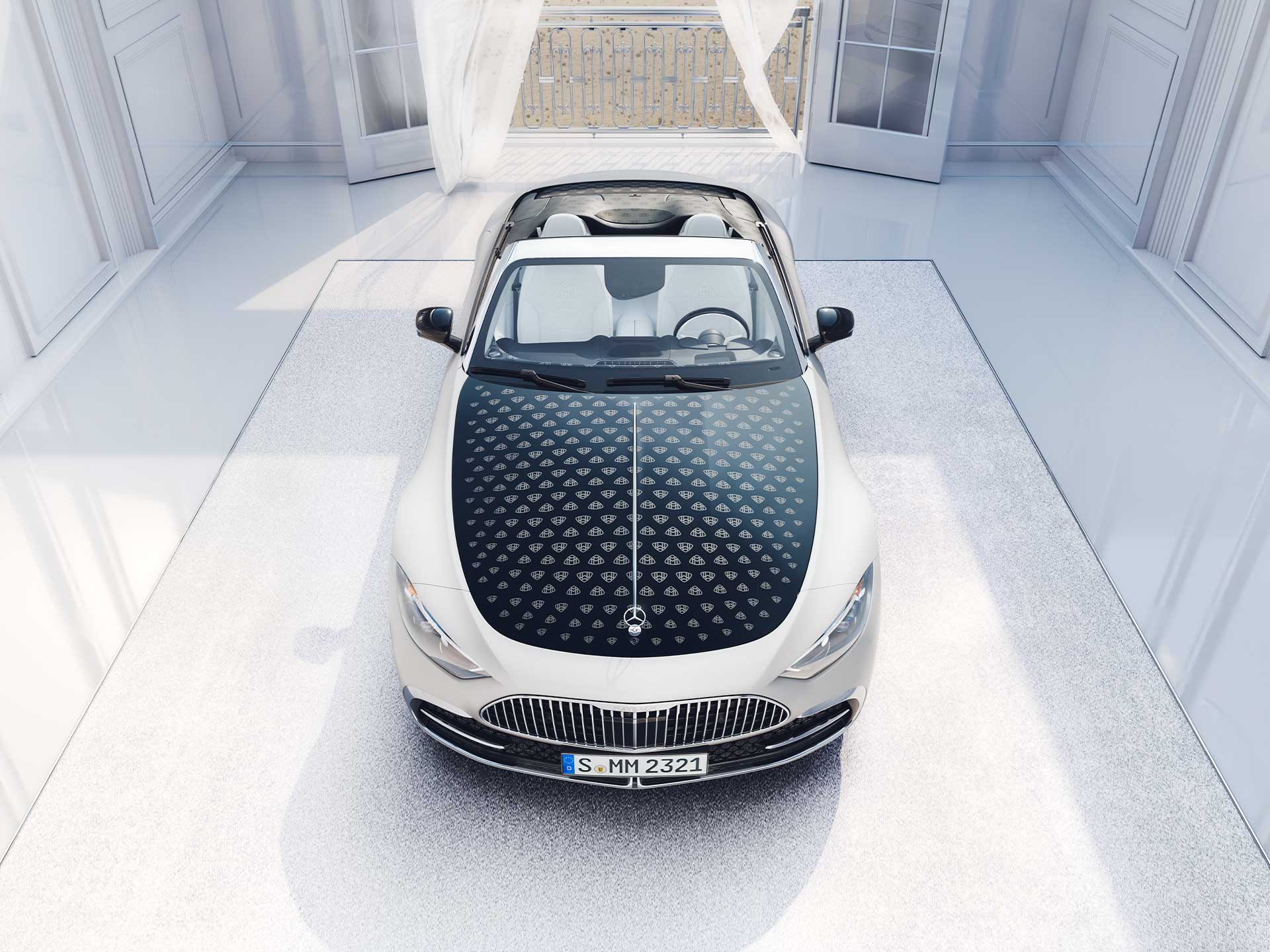 SL 680 | Trademark | Mercedes-Maybach Birds eye view of the Mercedes-Maybach SL 680.