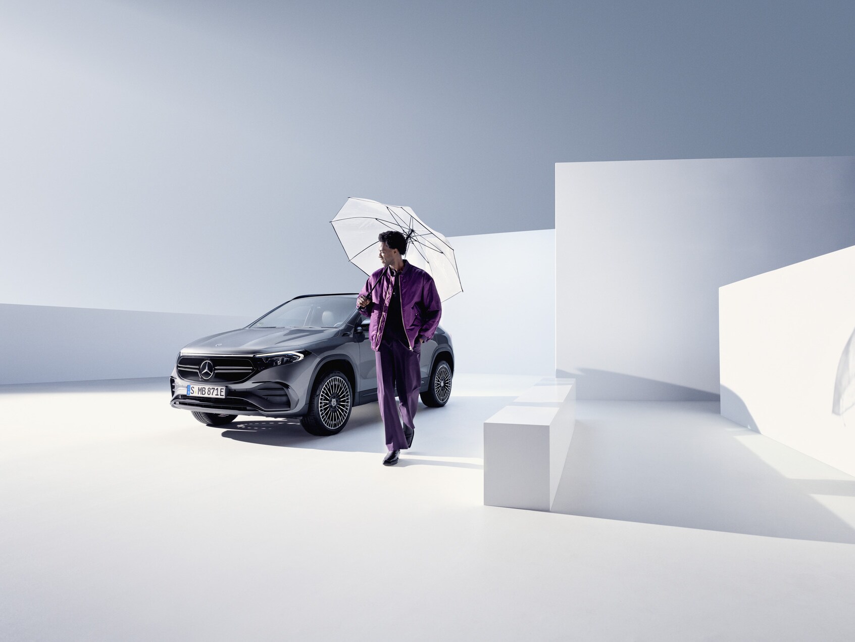 A Mercedes-Benz technician performs a seasonal inspection.