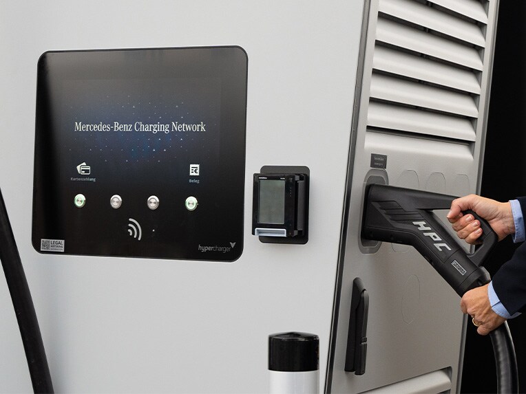 The Mercedes-Benz Charging Network.
