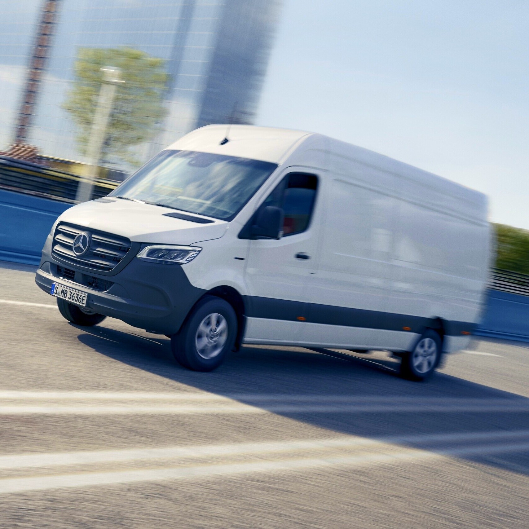 Tailor the new eSprinter exactly to your business and intended use.