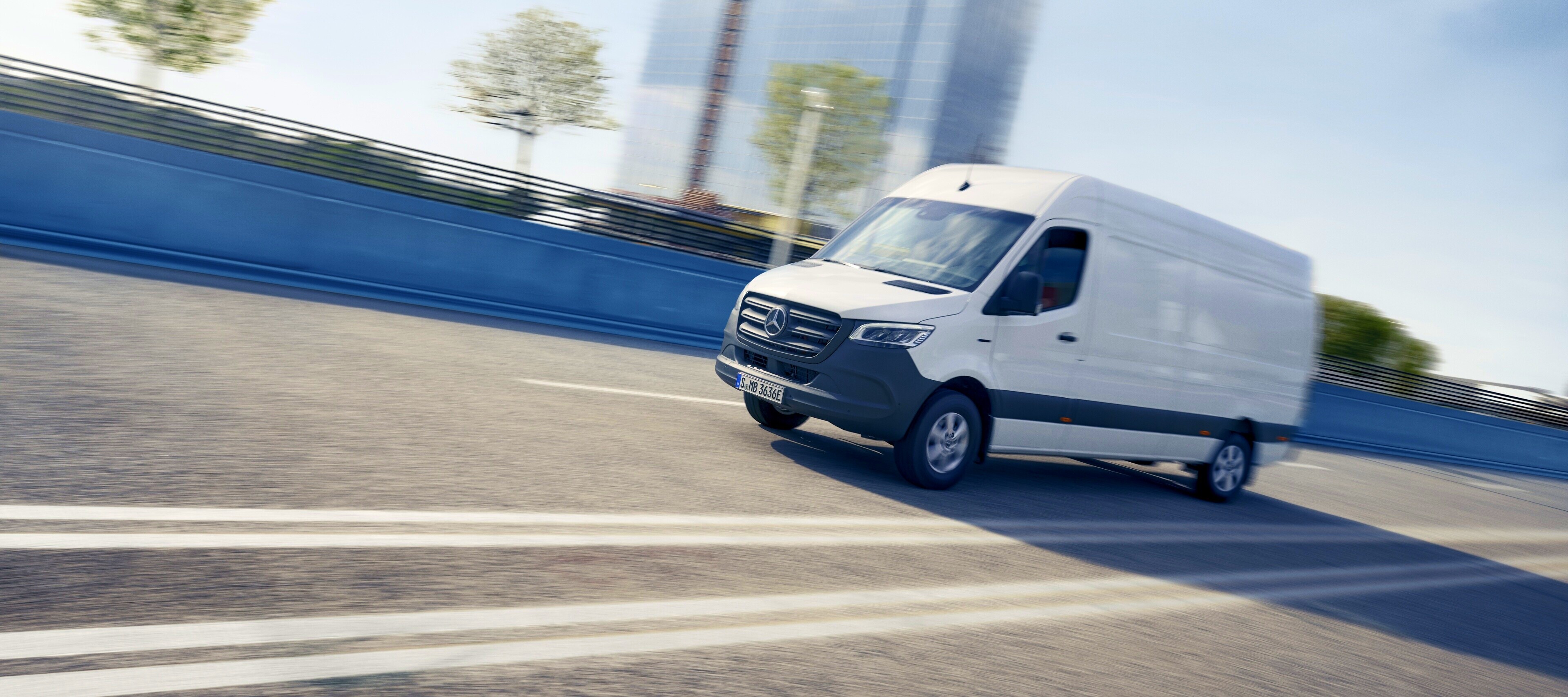 eSprinter Panel Van | Mercedes-Benz Vans Tailor the new eSprinter exactly to your business and intended use.