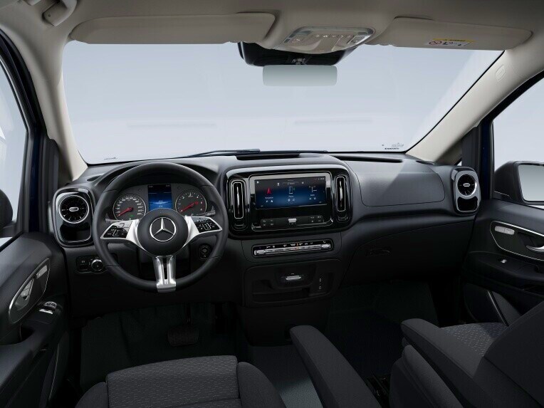 The Vito Mixto SELECT makes your work and everyday life easier - and makes a strong impression.