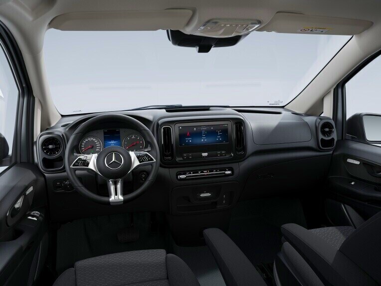 The Vito panel van PRO offers more comfort and functionality, especially on long journeys.