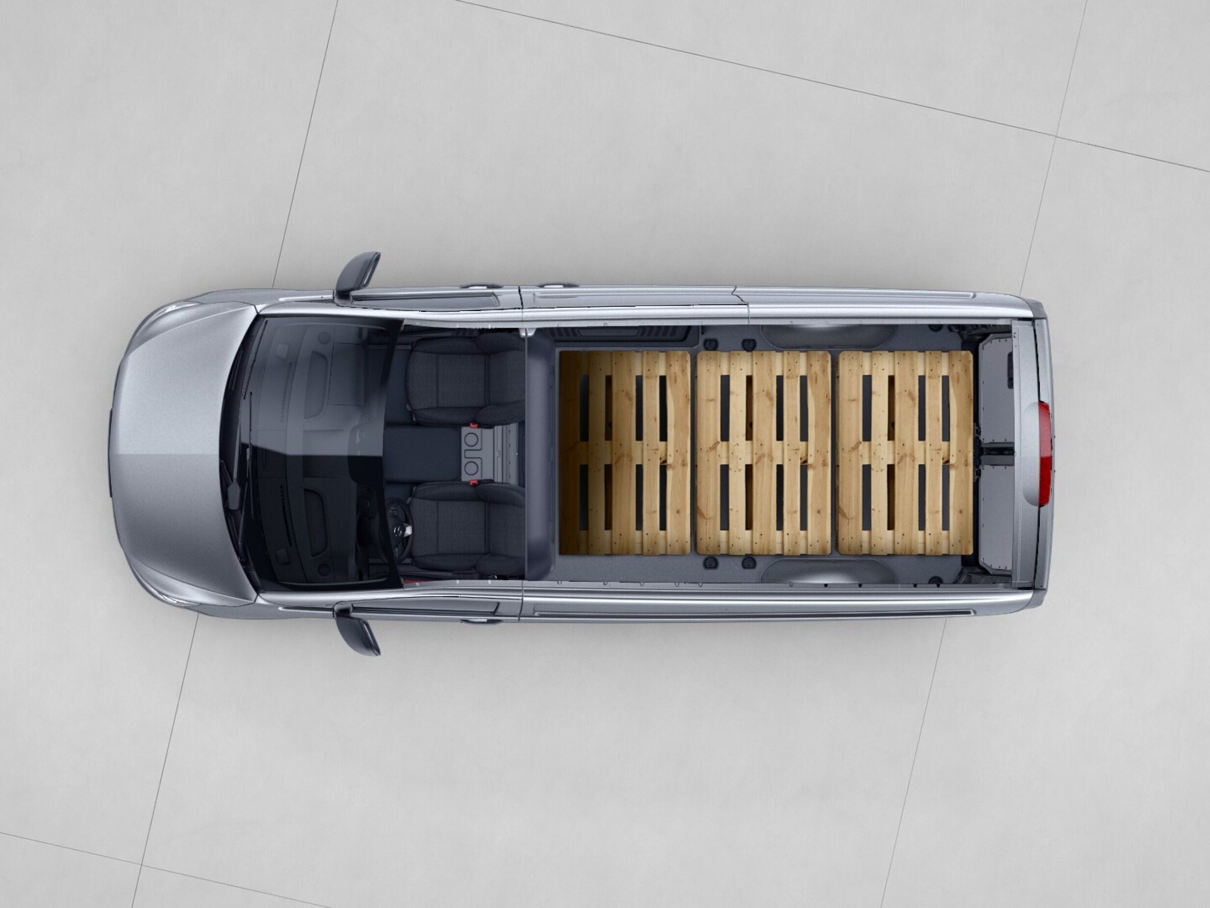 The Vito Panel Van in the extra long vehicle length with a load compartment length of 3.06 m.