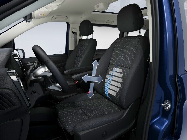 The 4-way lumbar support supports the vertebrae in the lumbar area and relieves back strain.