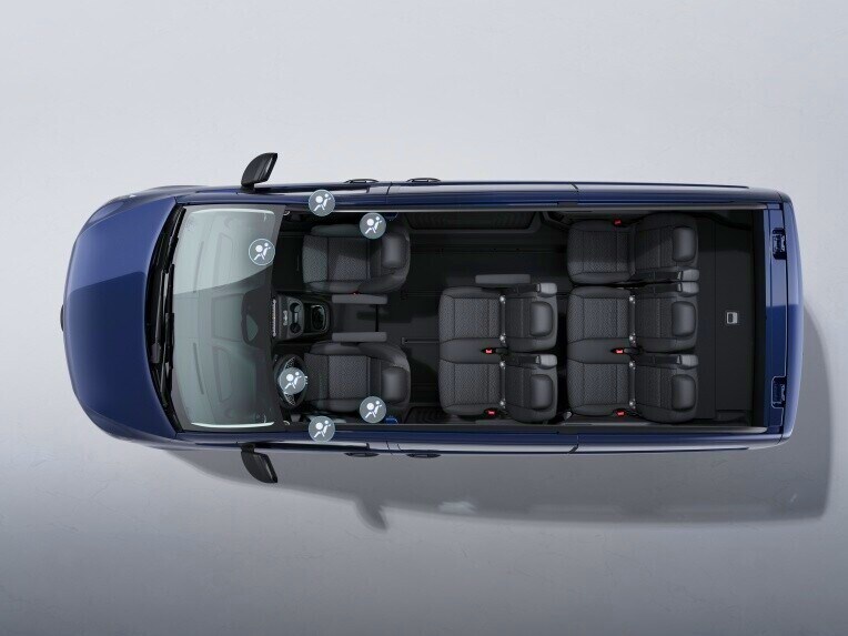 The window airbags for driver, front passenger offer a higher level of protection against head and face injuries in a severe side-on collision.